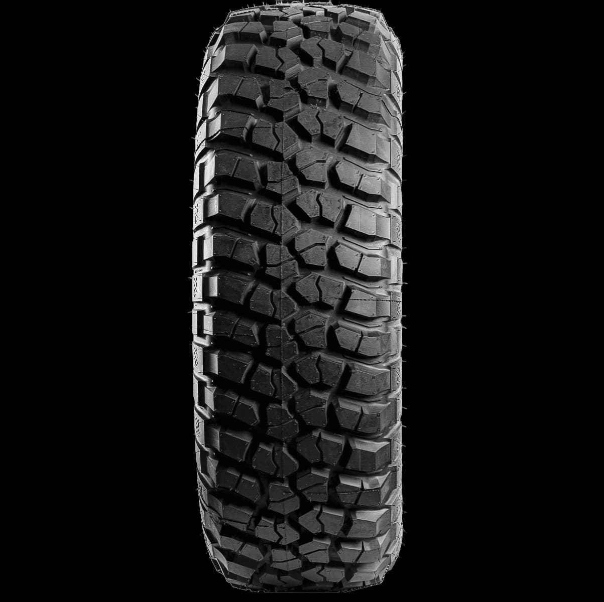 BFGoodrich Mud Terrain TA KM2 17" front tire