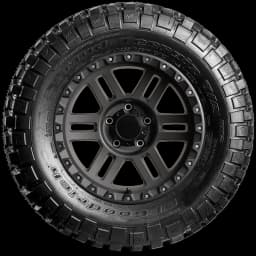 BFGoodrich Mud Terrain TA KM2 17" side tire