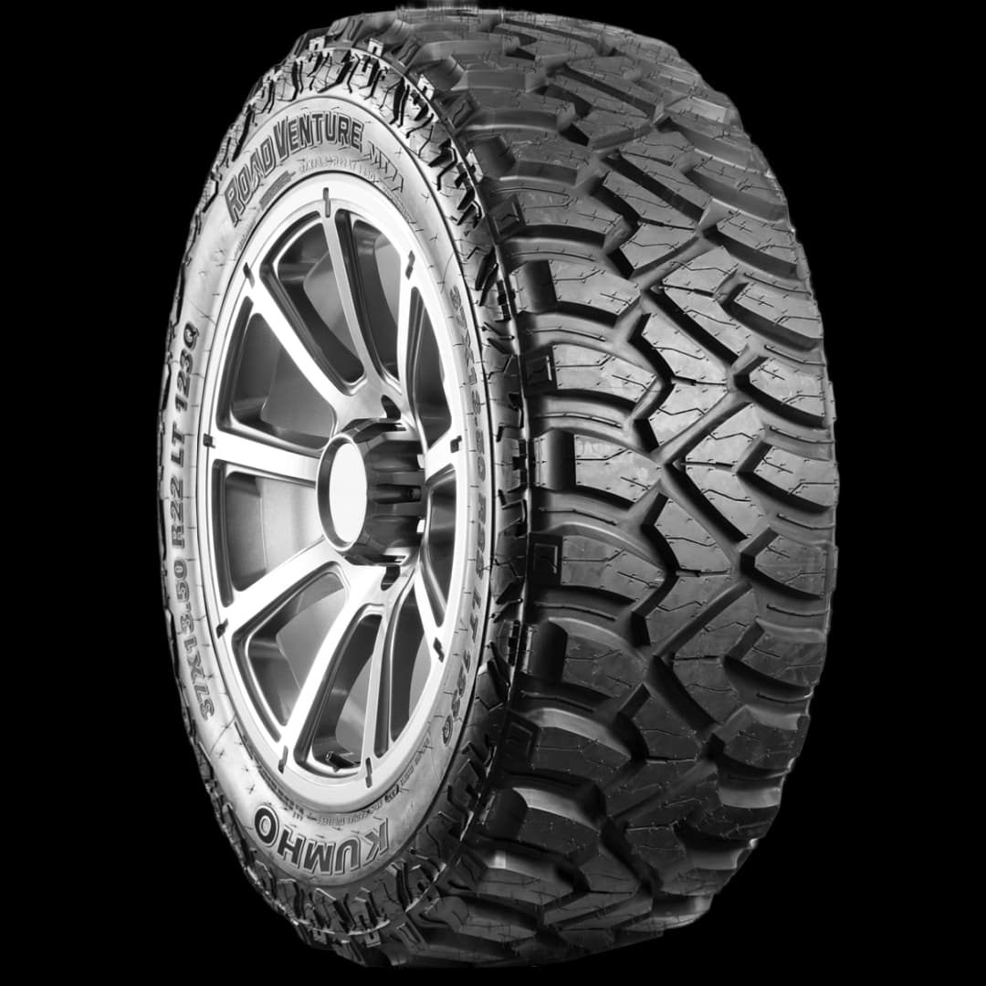 Kumho Road Venture MT KL71 20" angled tire