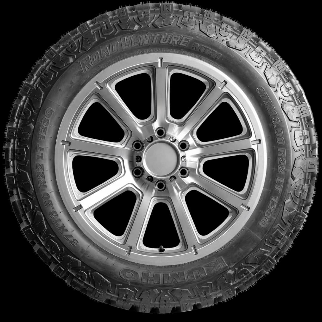 Kumho Road Venture MT KL71 20" side tire