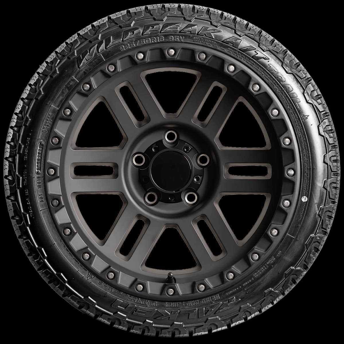 Falken Wildpeak A/T Trail 17" side tire