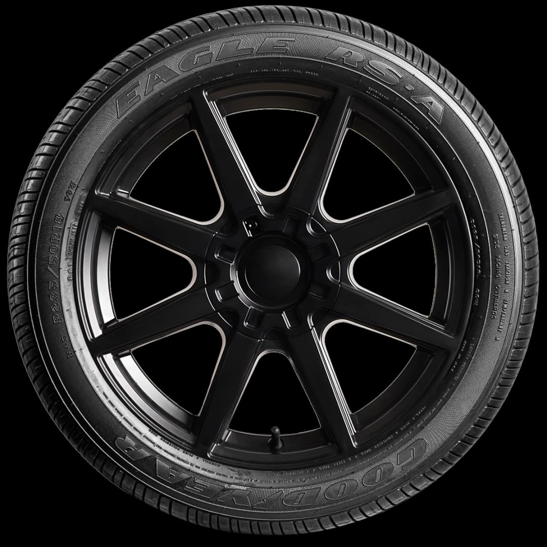 Goodyear Eagle RS-A 17" side tire