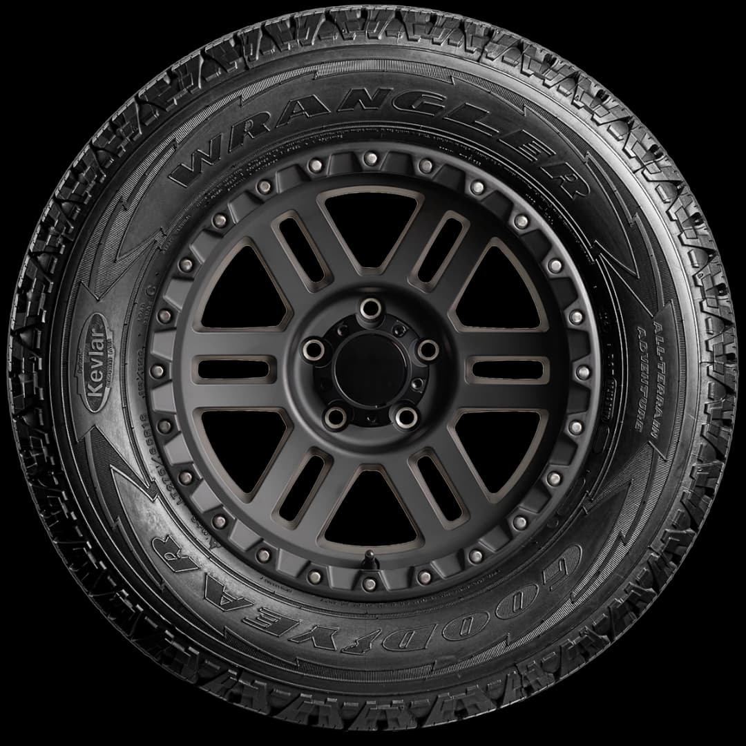 Goodyear Wrangler All-Terrain Adventure with Kevlar 17" side tire