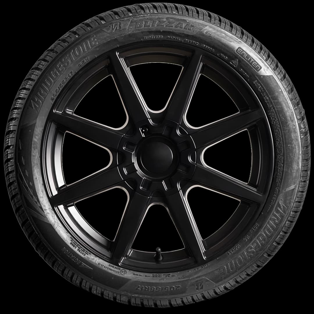 Bridgestone Blizzak 6 17" side tire