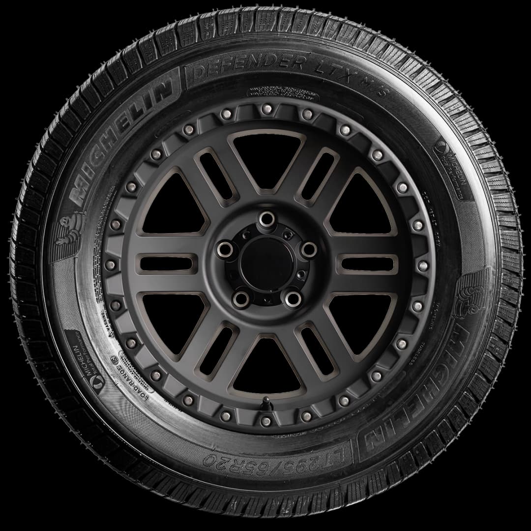 Michelin Defender LTX M/S 20" side tire