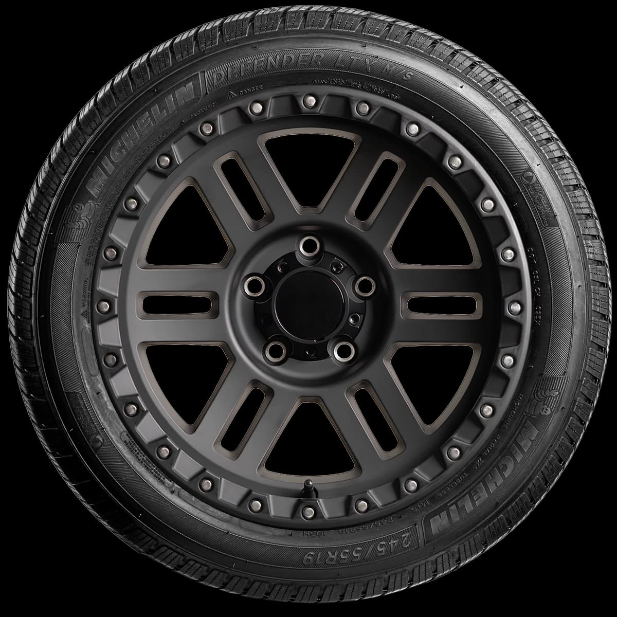 Michelin Defender LTX M/S 20" side tire