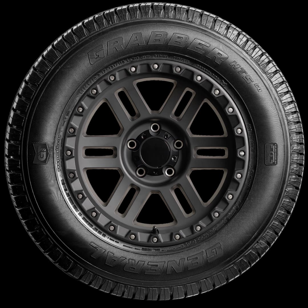 General Grabber HTS60 17" side tire