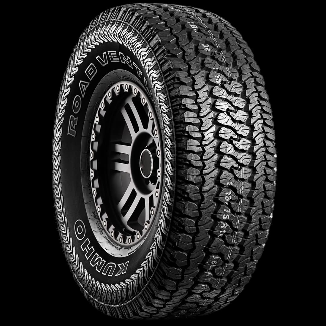 Kumho Road Venture AT51 17" angled tire
