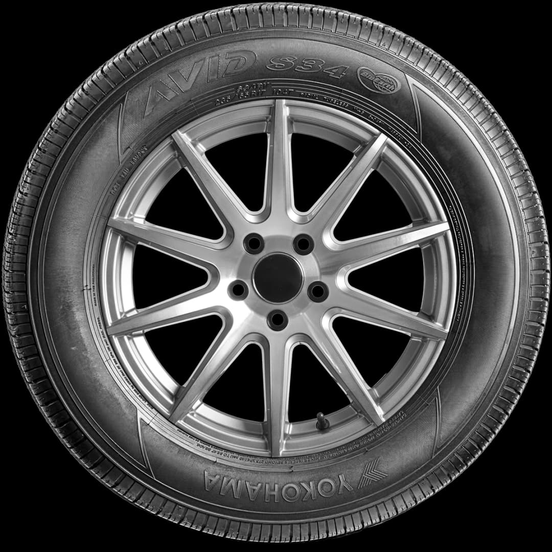 Yokohama BluEarth S34 17" side tire