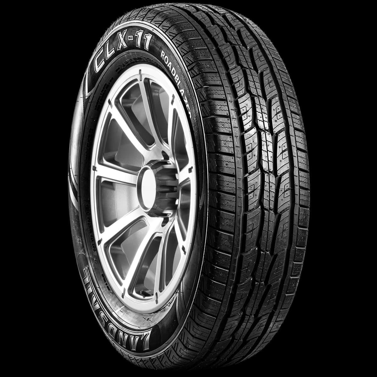Landsail RoadBlazer HT CLX11 17" angled tire