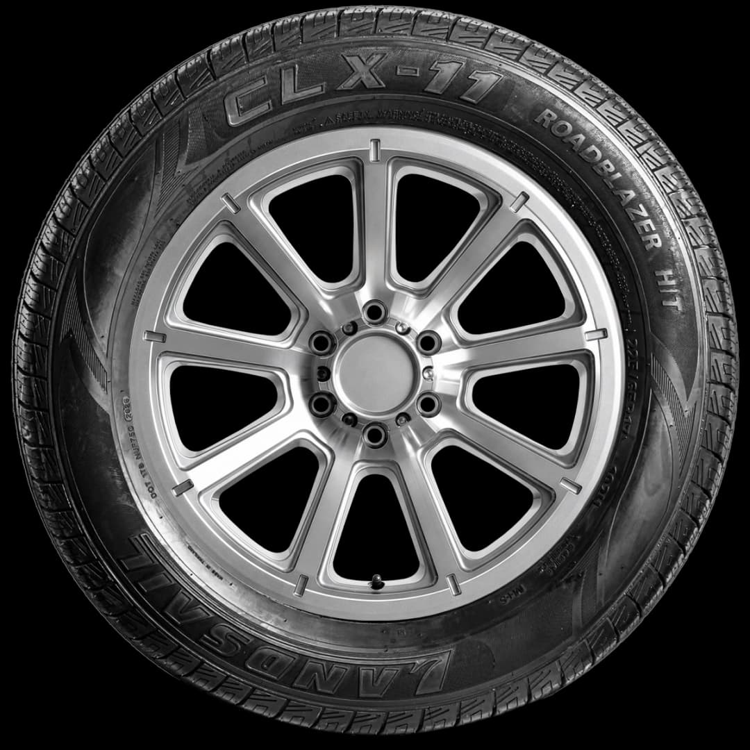 Landsail RoadBlazer HT CLX11 17" side tire