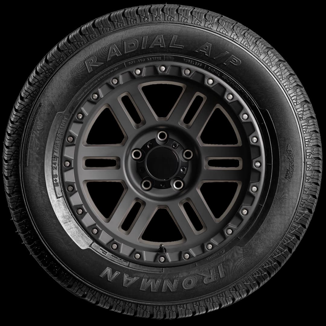 Ironman Radial A/P 17" side tire