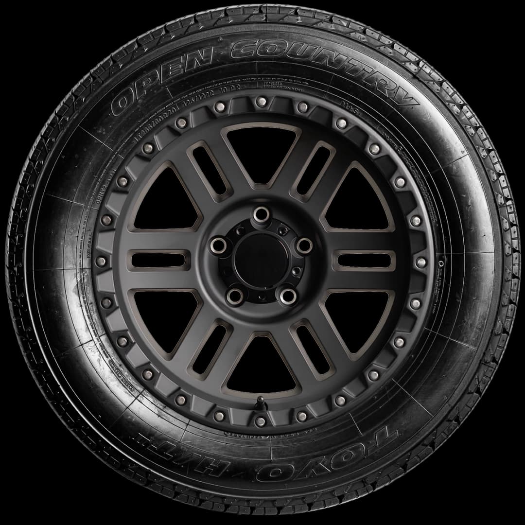 Toyo Open Country H/T II 20" side tire