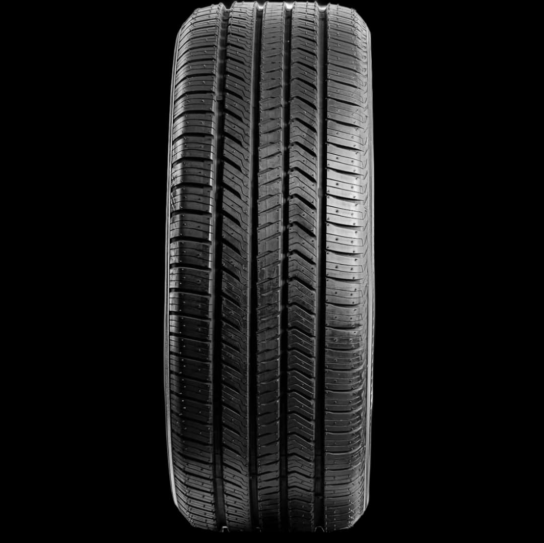Yokohama Geolandar X-CV 20" front tire