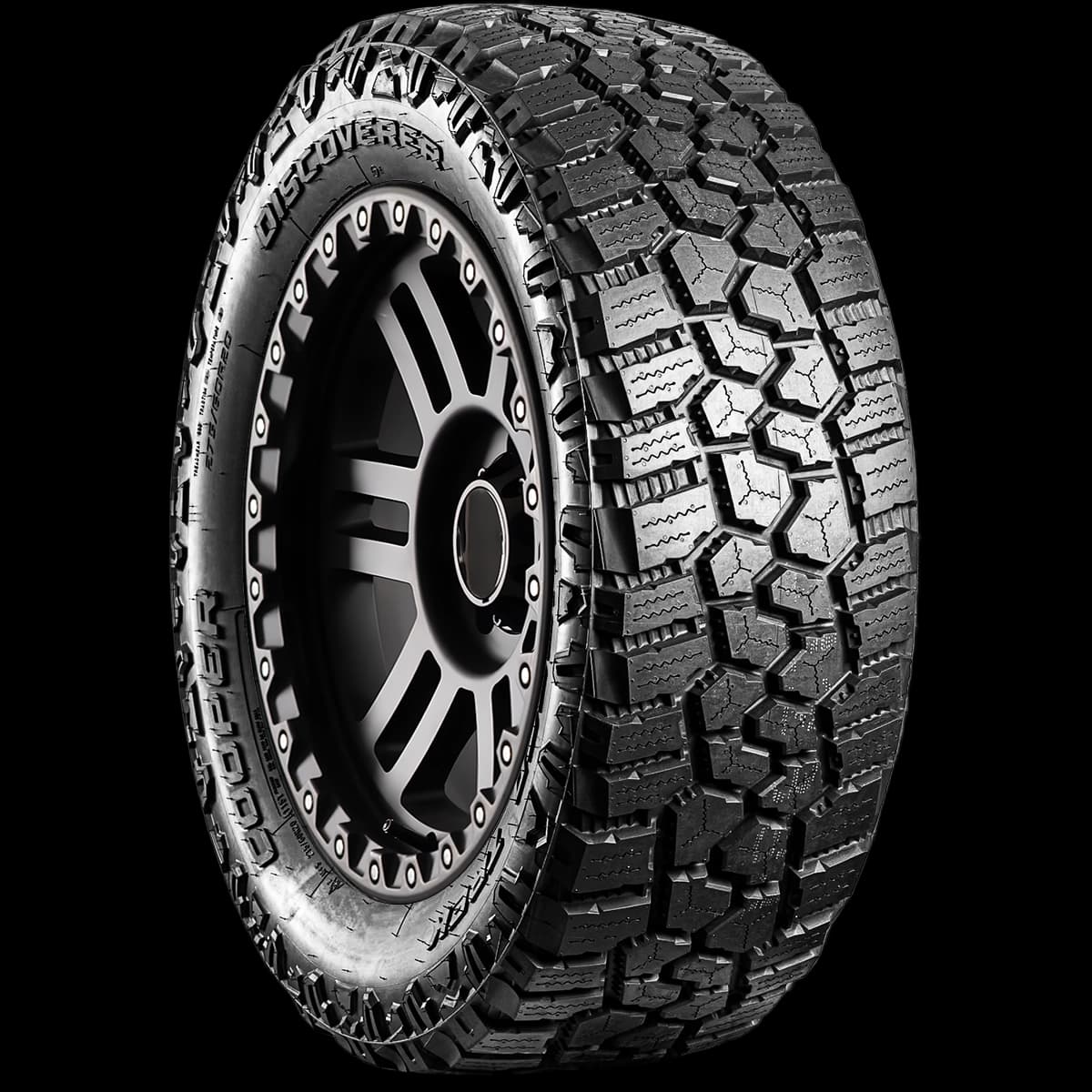 Cooper Discoverer Rugged Trek 20" angled tire