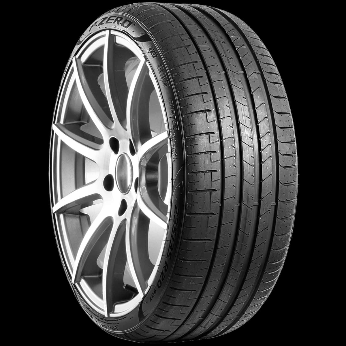 Pirelli Pzero PZ4 Sport with Noise Cancel 20" angled tire