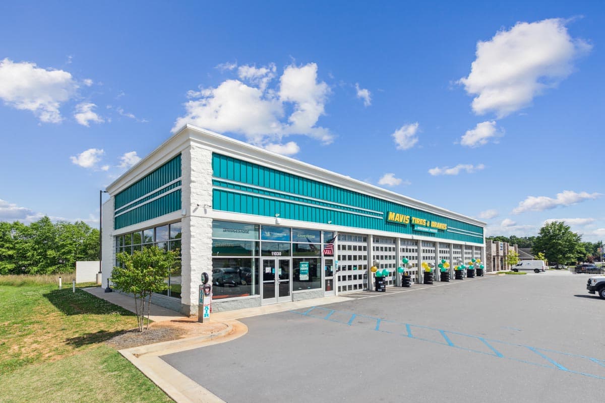 Store_2008 Tire Shop & Auto Repair in Powdersville, South Carolina